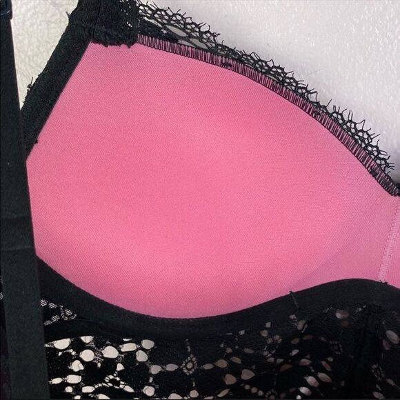 PINK by Victoria’s Secret Eyelet Lace Underwire Bralette Black XS - Picture 6 of 12